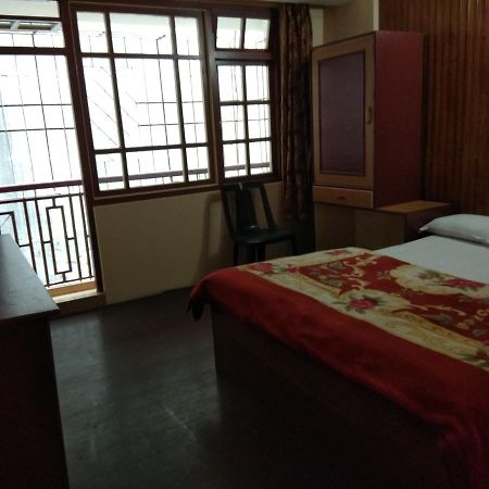 Hotel Mansarovar Darjeeling  Extérieur photo